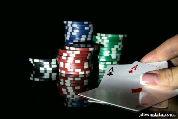 从资金管理到jdb电子超级大奖：六合彩玩家必知的稳健投注法则