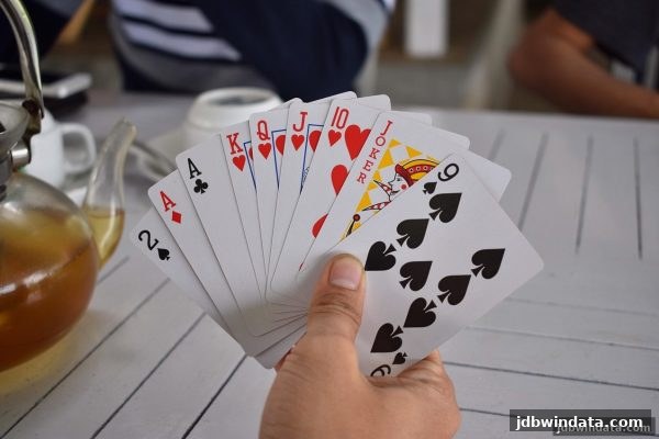 jdb电子超级大奖：桌游如何成为提升社交沟通能力的隐形教练
