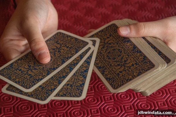 棋牌策略与数据分析实战指南：jdb电子超级大奖的进阶之路