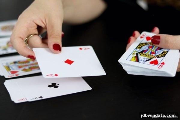 德州扑克翻牌后策略精讲：jdb电子超级大奖助你智胜牌桌