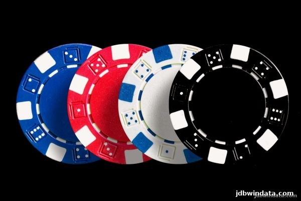 jdb电子超级大奖推牌九实战指南：从规则入门到高效策略