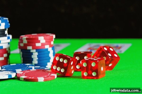 掼蛋出牌策略深度解析：结合NBA直播节奏，玩转jdb电子超级大奖的制胜技巧