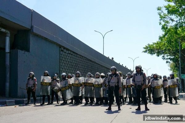 平台运营异常与首存优惠风险全解析：jdb电子超级大奖参与者必读的维权指南