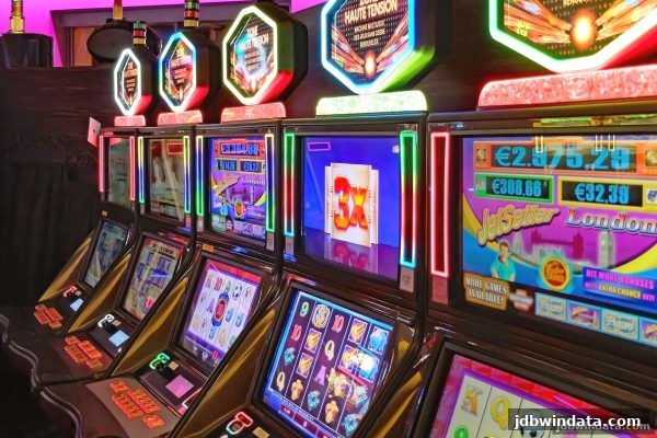 欧洲杯直播新纪元：jdb电子超级大奖解锁奇幻角色互动体验